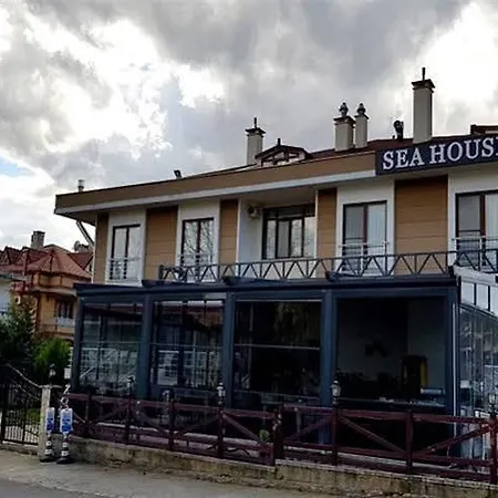 Sea House Alojamento de Acomodação e Pequeno-almoço 3*