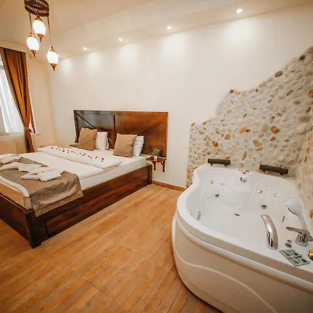Sea House 3*